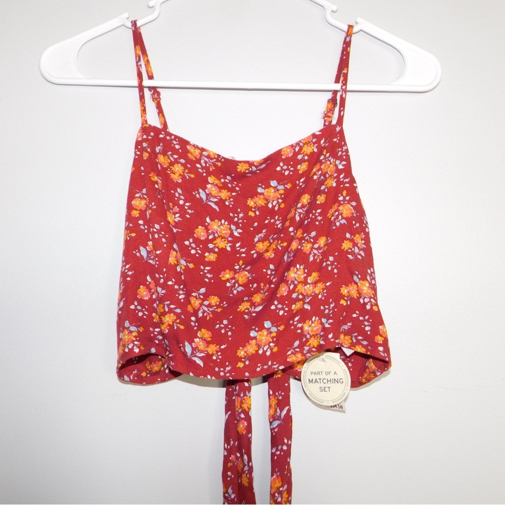 NWT aeropostale floral crop top size xs